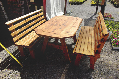 Octagonal Table with Slatted Benches